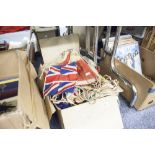 SMALL QUANTITY OF LP's AND A BOX OF BUNTING