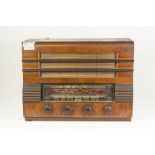 1930s REGENTONE WALNUT CASED RADIO