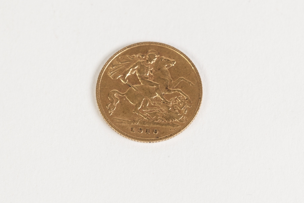 GEORGE V GOLD HALF SOVEREIGN, 1910 (VF)