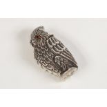 EARLY TWENTIETH CENTURY 925 MARK CAST SILVER OWL PATTERN VESTA BOX, the hinge opening head with