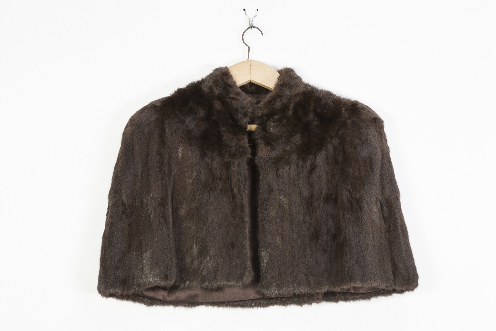 LADIES NATURAL MINK SHORT CAPE, cut with two vents, ANOTHER SLIGHTLY DARKER AND A LADIES SHORT FUR - Image 3 of 3