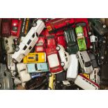 COLLECTION OF APPROXIMATELY 50 UNBOXED DIE CAST MODEL TOY VEHICLES, MAINLY CARS, VARIOUS MAKERS,