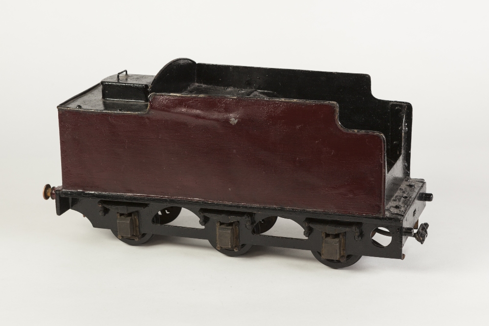 SCRATCH BUILT 2 1/4" GAUGE SIX WHEEL LOCOMOTIVE TENDER painted maroon and black, with access lid