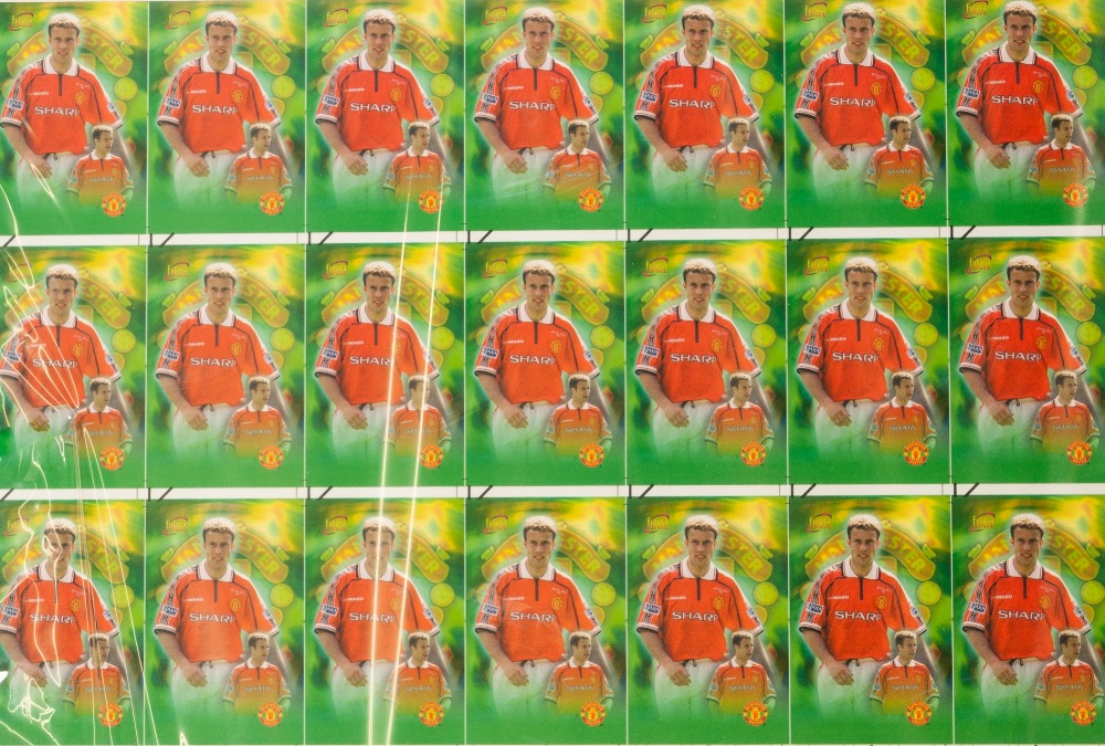 FUTERA NET NET PHONE CARD, 14 FRAMED AND GLAZED SETS OF MANCHESTER UNITED PLAYERS, all 1/100 with - Image 4 of 4