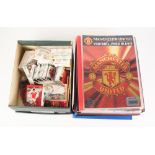 LARGE COLLECTION OF MANCHESTER UNITED COLLECTORS CARDS, 1990'S/ 2000'S, contents pf nine albums, and