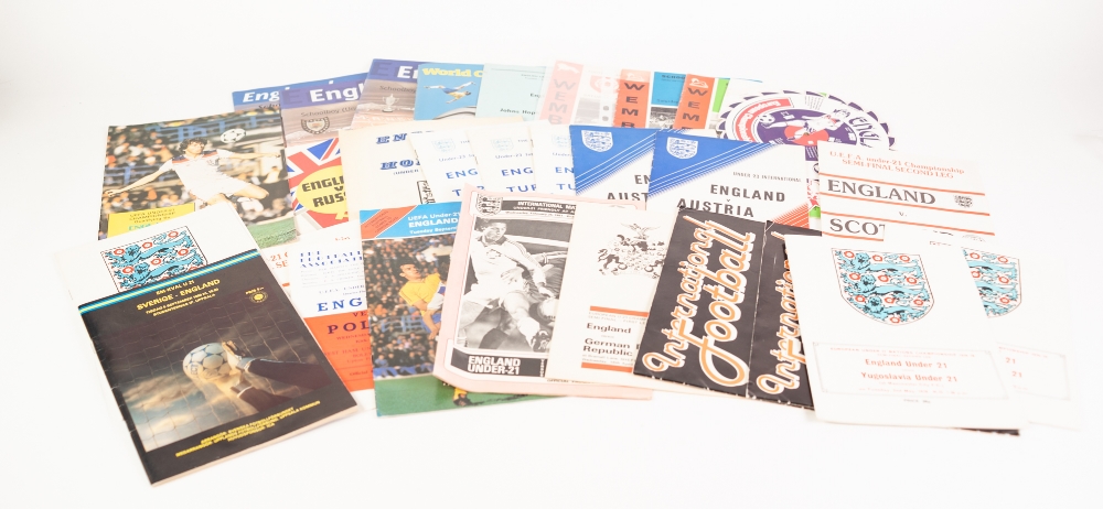 TWENTY SIX ENGLAND YOUTH TEAM FOOTBALL PROGRAMMES, 1965 AND LATER, including: 'Schools International