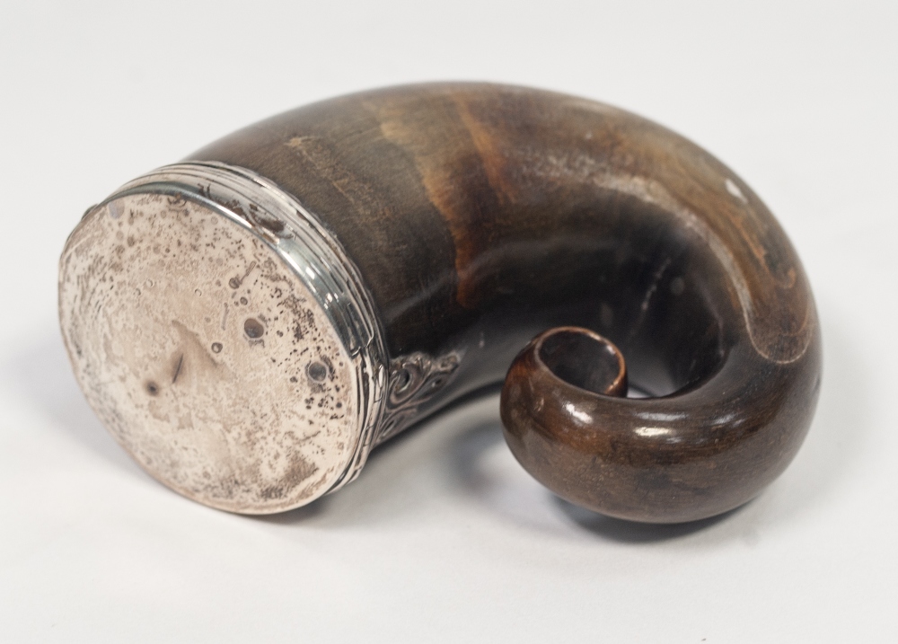 A NINETEENTH CENTURY SCOTTISH WHITE METAL MOUNTED HORN SNUFF MULL (hinge broken)