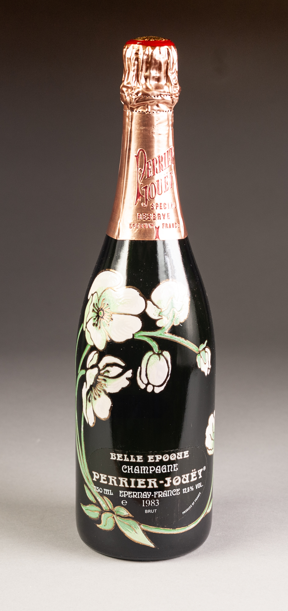 BOTTLE OF BELLE EPOQUE CHAMPAGNE, 1983, IN ORIGINAL BOX