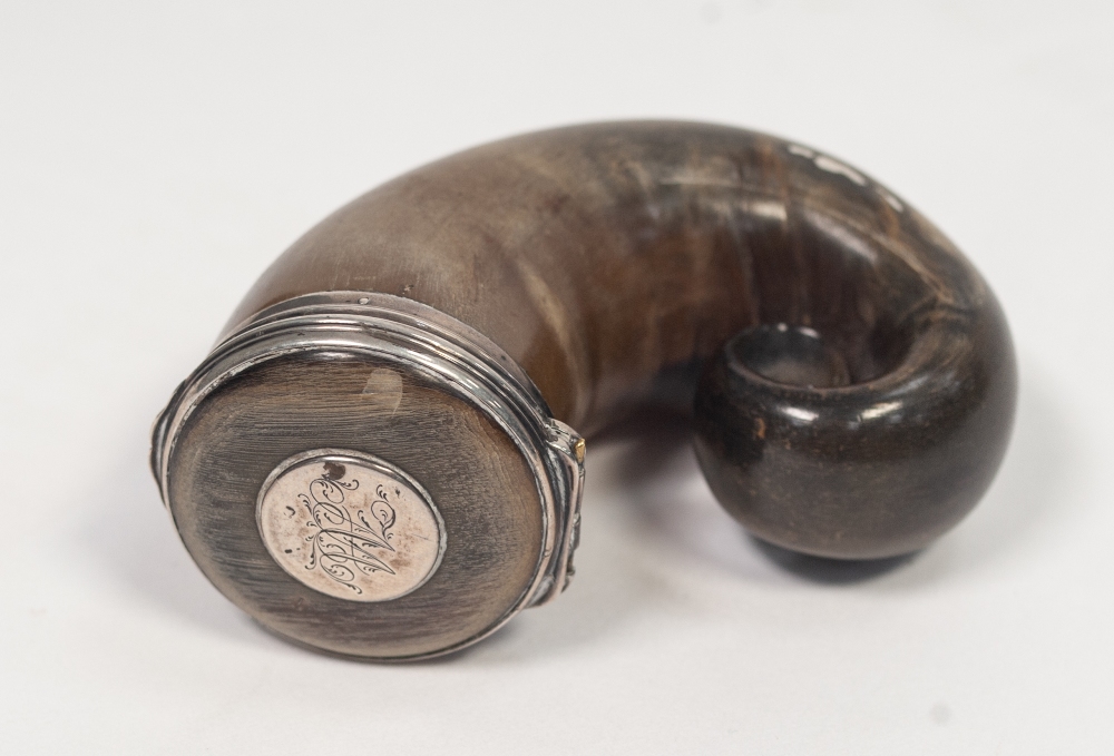 A NINETEENTH CENTURY SCOTTISH WHITE METAL MOUNTED HORN SNUFF MULL, the horn cover with white metal