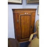 VICTORIAN LIGHT OAK FLAT FRONT CORNER CUPBOARD