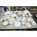 QUANTITY OF TEA AND DINNER WARES, TO INCLUDE; PARAGON, ROYAL ALBERT AND ROYAL DOULTON ETC...