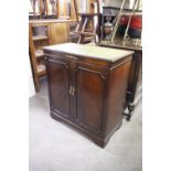 PERIOD CABINETS LTD, GEORGIAN STYLE MAHOGANY TWO DOOR LARGE TELEVISION CABINET WITH OLD STYLE