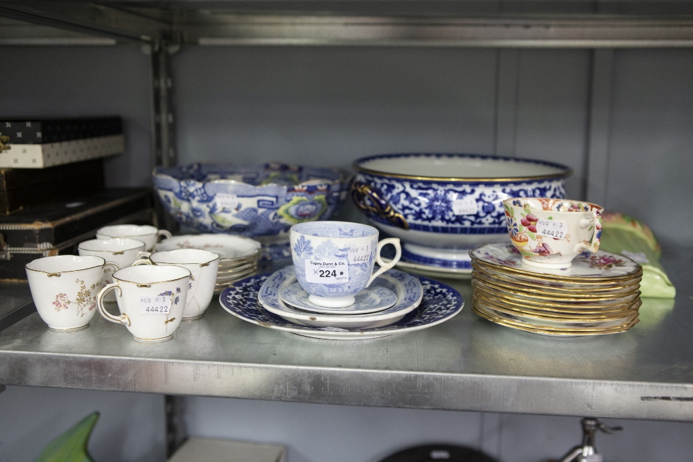 A LARGE COALPORT 'PEKIN SOUP' SERVING DISH AND MATCHING PLATE, A MASONS BOWL ON STAND (A.F.), A WADE