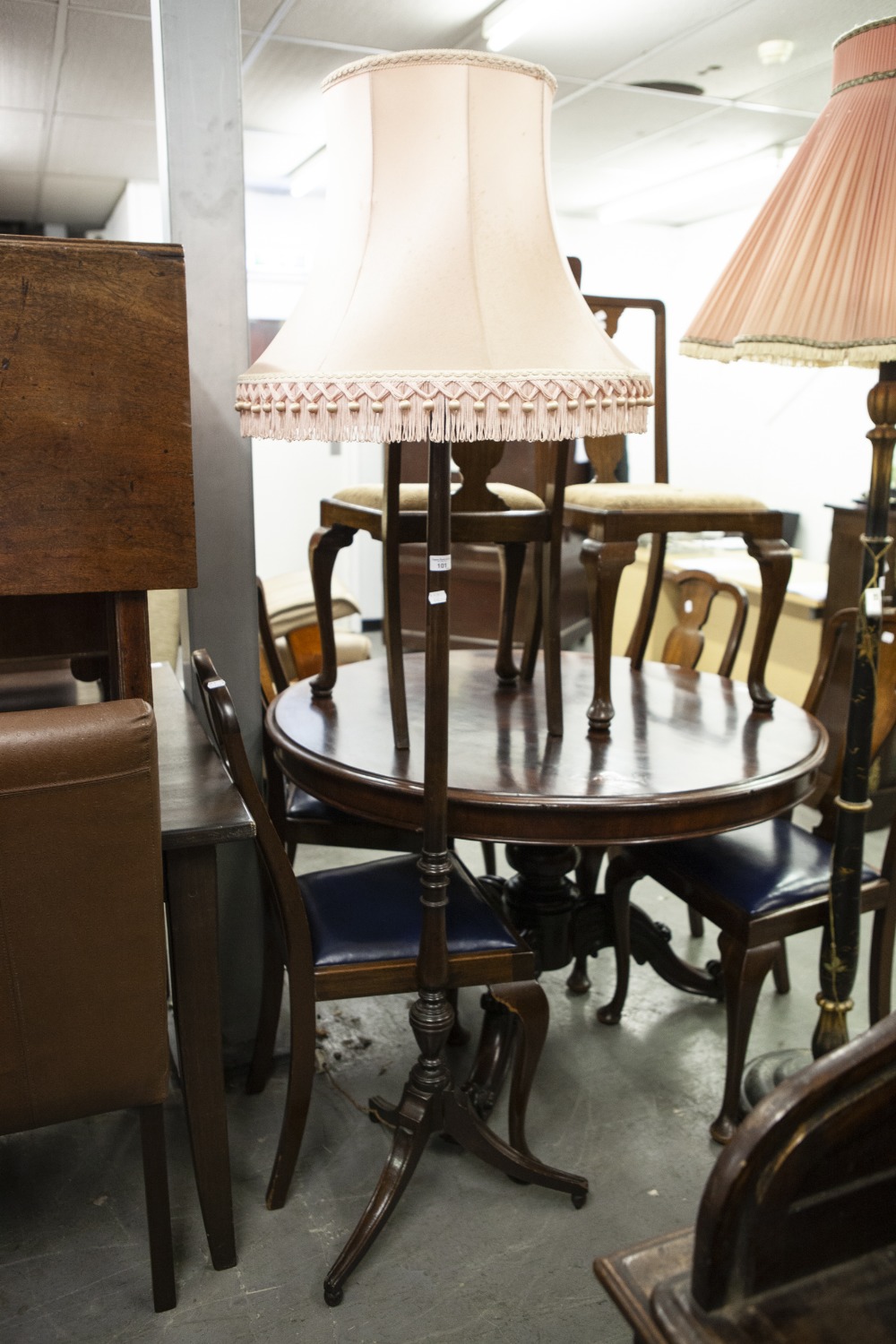 REGENCY STYLE MAHOGANY STANDARD LAMP ON SWEPT TRIPOD SUPPORTS, TERMINATING IN BALL FEET AND THE PINK