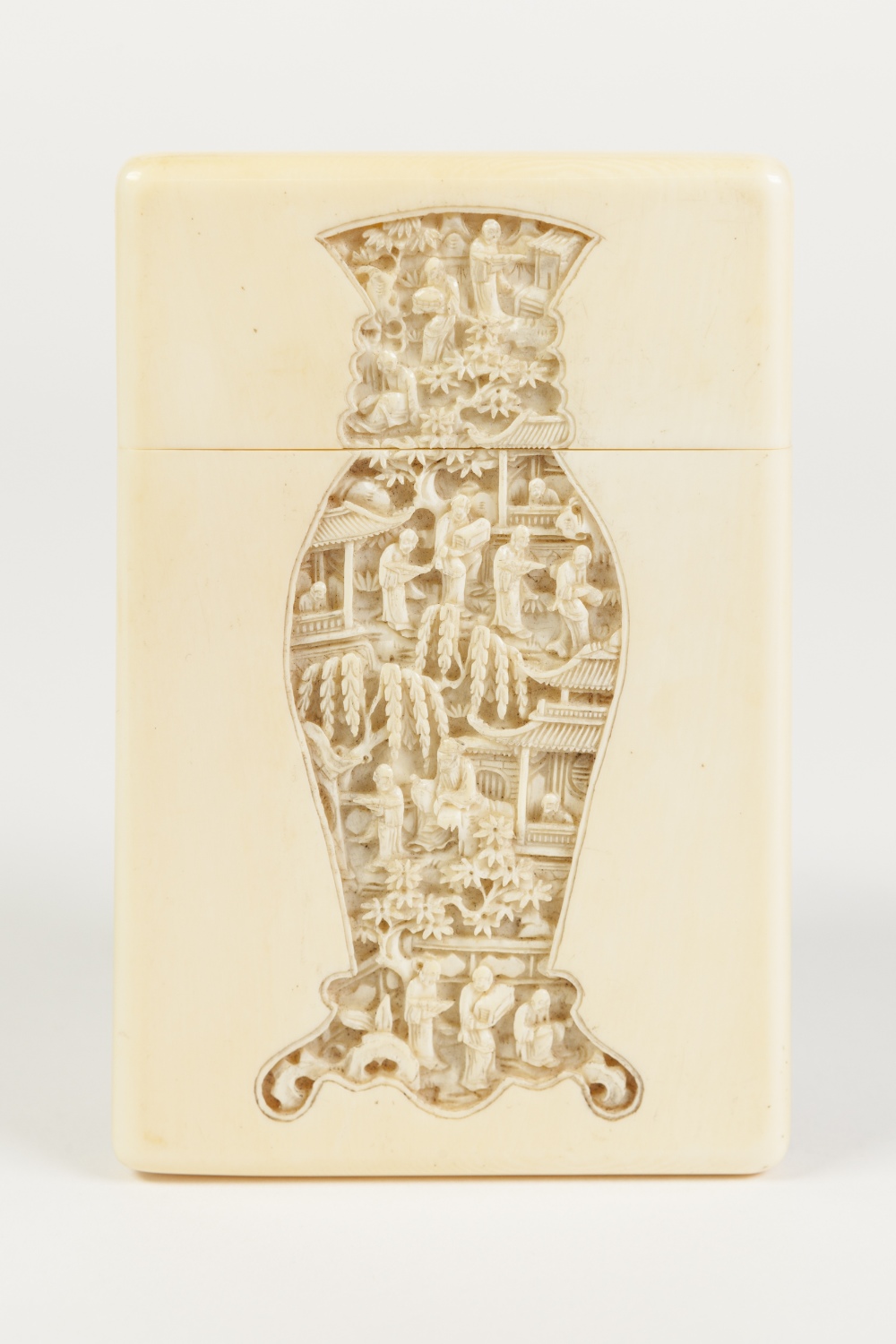 A CHINESE LATE QING DYNASTY CANTON CARVED IVORY VISITING CARD CASE, plain with a vase shape