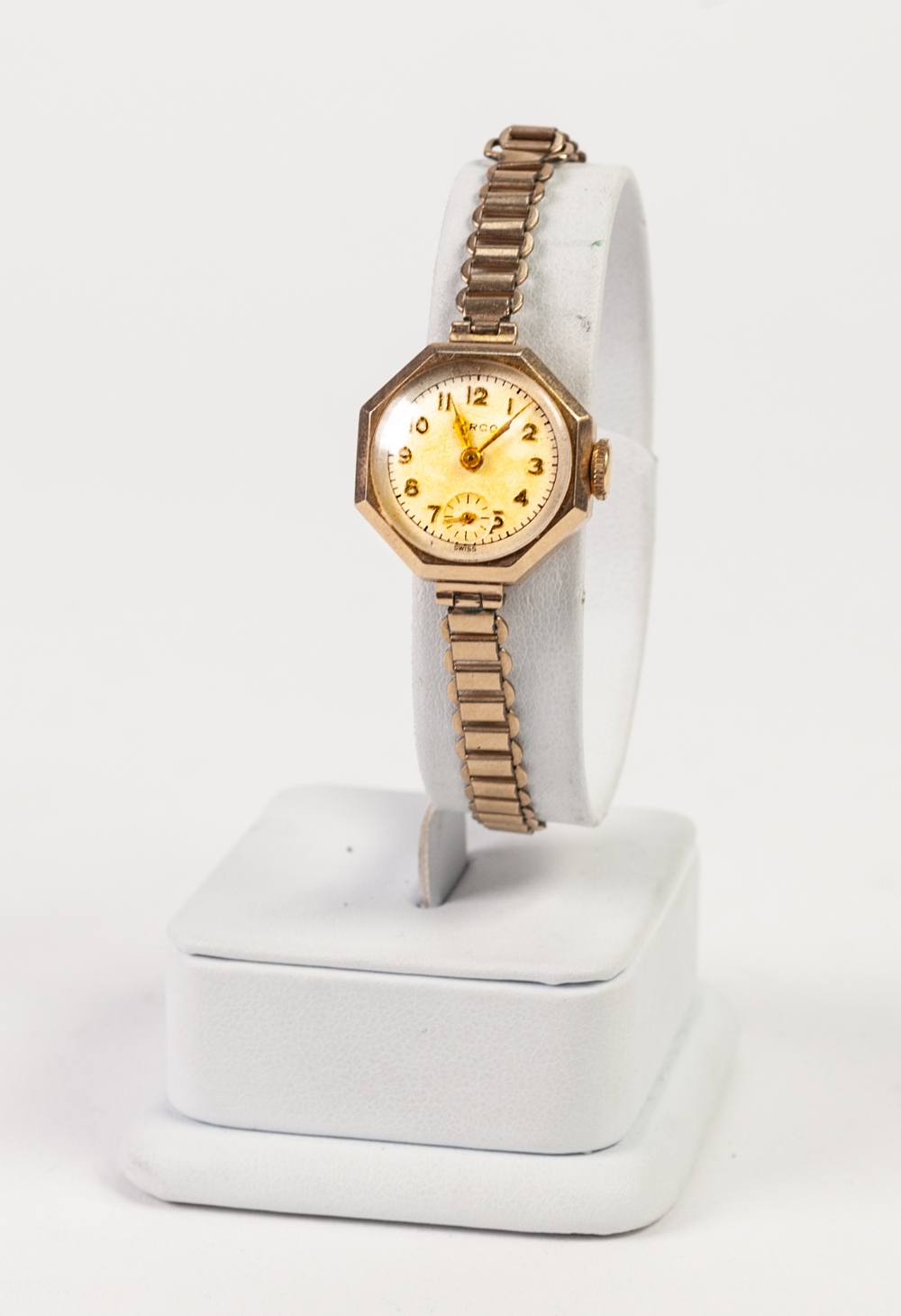 LADY'S HIRCO SWISS WRIST WATCH, with 15 jewels movement, circular silvered dial with applied gold