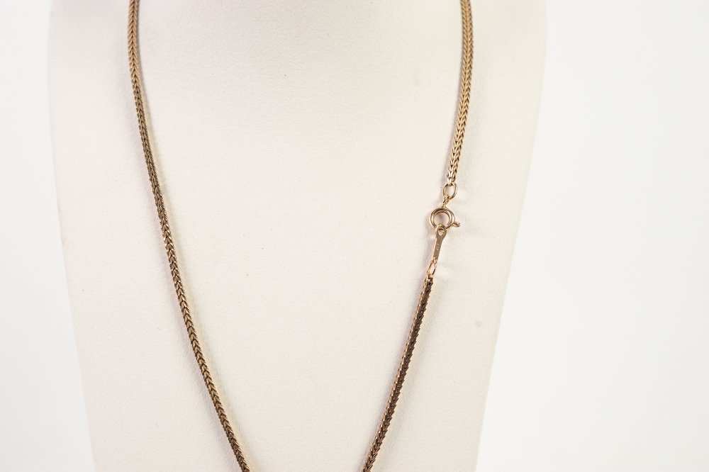 9k GOLD CHARM LINK NECKLACE, 15 1/2" long, 6.9gms and an EGYPTIAN GOLD COLOURED METAL ROUND OBLONG - Image 2 of 2