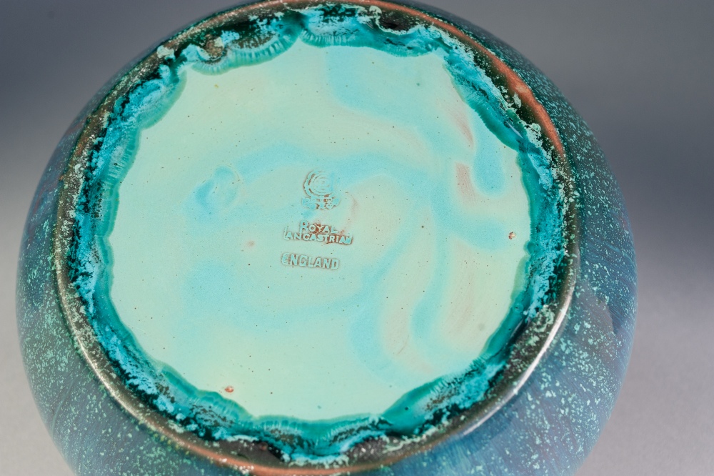 PILKINGTONS ROYAL LANCASTRIAN OPALESCENT CURDLED GLAZED POTTERY BOWL, of steep sided, shallow for, - Image 2 of 4