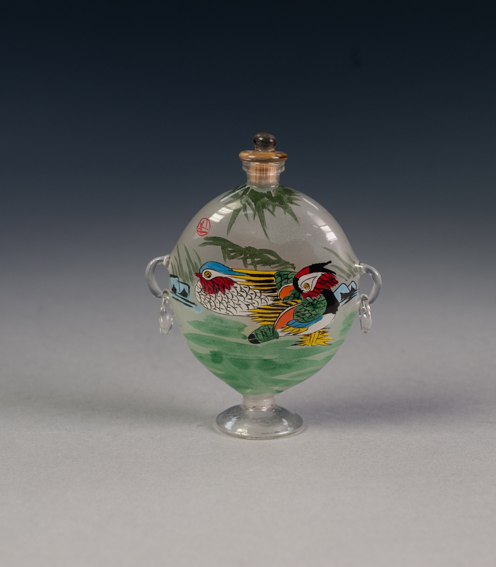 20th CENTURY CHINESE GLASS SNUFF BOTTLE, inside painted with mandarin ducks and geese, the bottle - Image 3 of 5