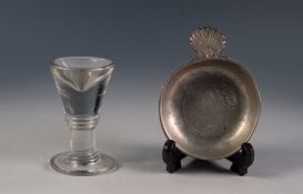 NINETEENTH CENTURY FIRING GLASS, with moulded conical bowl on triple ringed cushion knop, broad