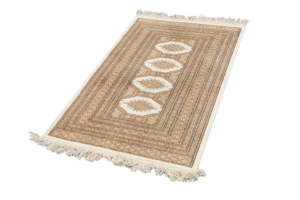 EASTERN RUG, decorated with rectangular guls within a trellis pattern on an off white field, the - Image 5 of 6