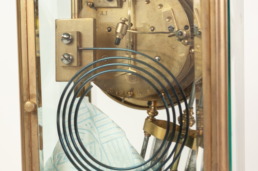 EARLY TWENTIETH CENTURY FRENCH FOUR GLASS BRASS MANTLE CLOCK WITH MERCURY PENDULUM, of typical form, - Image 2 of 6