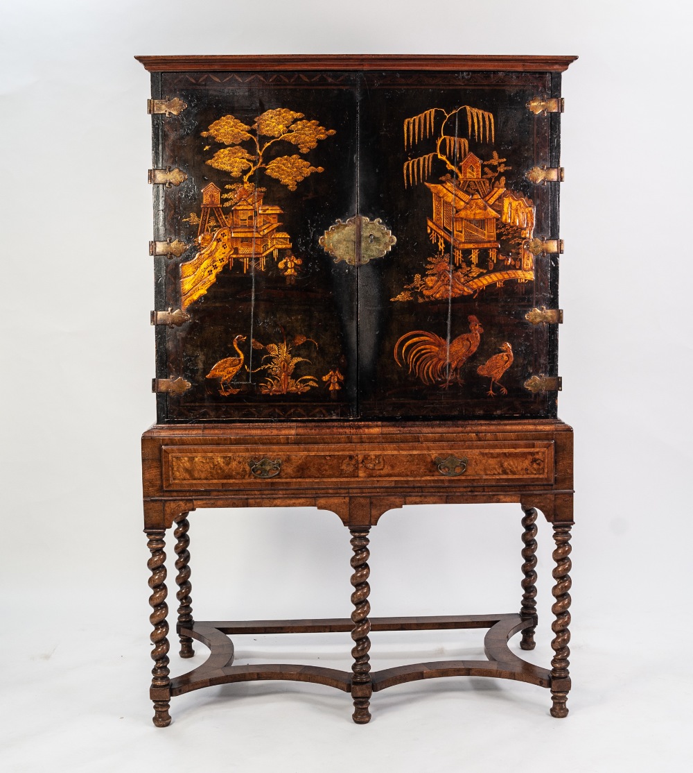 LATE SEVENTEENTH/ EARLY EIGHTEENTH CENTURY ENGLISH CHINOISERIE LACQUERED CABINET ON ASSOCIATED