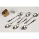 SET SIX SILVER GOLF CLUB COFFEE SPOONS the trefoil tops with crossed club motif, Walker & Hall,