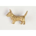 9ct GOLD BROOCH, in the form of a Scottish Terrier, 1" long, 5.3gms