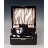 MODERN SILVER CASED EGG CUP AND SPOON, Birmingham 1975, 1.6oz, the case fitted to include a napkin
