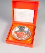 MODERN BOXED 'SILVER JUBILEE' ROYAL COMMEMORATIVE SILVER SHALLOW DISH, 3 3/4" (9.5cm) diameter,