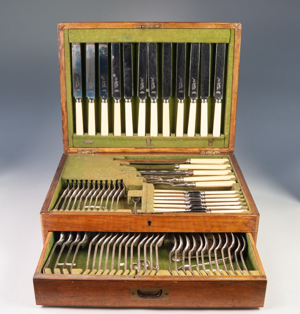 EARLY 20th CENTURY OAK CASED CANTEEN OF ELECTROPLATE CUTLERY for twelve place settings with bone