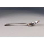 POSSIBLY CHARLES WILLIAM QUESNEL, JERSEY, EARLY ENGLISH PATTERN SILVER TABLE SPOON WITH BRIGHT CUT