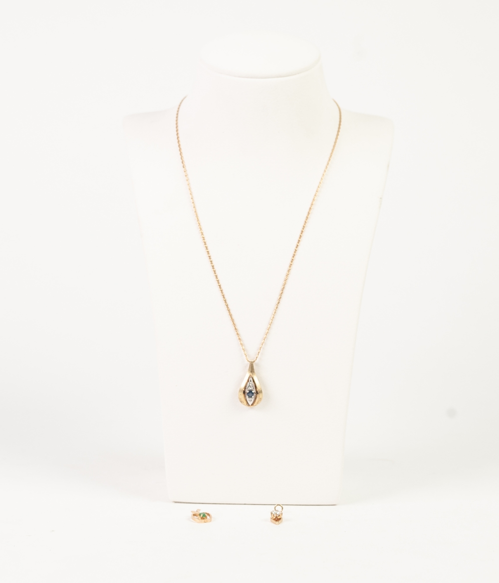 9ct GOLD FINE CHAIN NECKLACE and the matt 9ct GOLD TEAR SHAPED PENDANT, set with a sapphire and