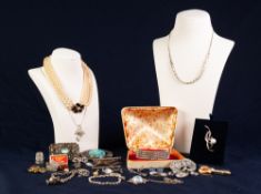 SELECTION OF SILVER AND OTHER COSTUME JEWELLERY