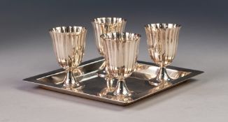 TIFFANY & Co STERLING SILVER SET OF FOUR EGG CUPS ON A SQUARE TRAY PATTERN STAND, the egg cups