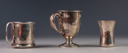 EDWARDIAN SILVER CHRISTENING CUP, the ovular bowl repousse with florets, 'C' scroll, on 'C'