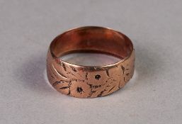 9ct GOLD BROAD BAND RING engraved with flowers, 2.7 gms, ring size J/K