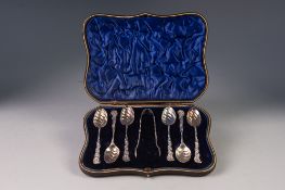 EDWARD VII CASED SET OF SIX SILVER TEASPOONS AND MATCHING PAIR OF SUGAR TONGS BY WILLIAM HUTTON &