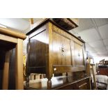 AN OAK BLANKET CHEST