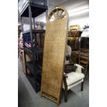 A THREE FOLD WICKER SCREEN/ROOM DIVIDER