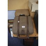 OLIVETTI POST WAR PORTABLE TYPEWRITER WITH 9 1/2" CARRIAGE, IN ORIGINAL CANVAS FABRIC CASE, CIRCA