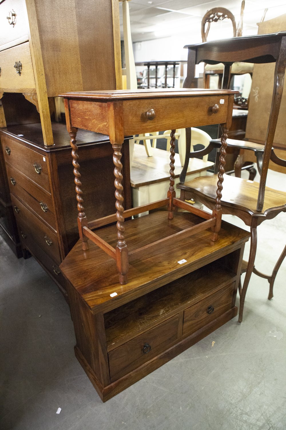 SOLID WOOD TV STAND WITH OPEN SECTION AND TWO DRAWERS AND A SINGLE DRAWER SIDE T ABLE RAISED ON