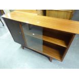 A RETRO TEAK SIDEBOARD WITH GLASS SLIDING DOORS, WITH END CUPBOARDS AND A BUREAU WITH FALL FRONT