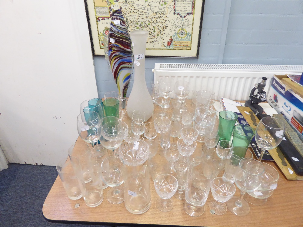 A QUANTITY OF CUT AND MOULDED STEM WINE GLASSES TO INCLUDE; CHAMPAGNE, SHERRY AND COLOURED TALL