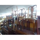 A SET OF FOUR MAHOGANY QUEEN ANNE STYLE SINGLE CHAIRS, ON CABRIOLE SUPPORTS