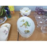 ROYAL WORCESTER 'EVESHAM' OVEN TO TABLE WARE; LARGE CIRCULAR TUREEN AND COVER AND THREE OVAL SERVICE