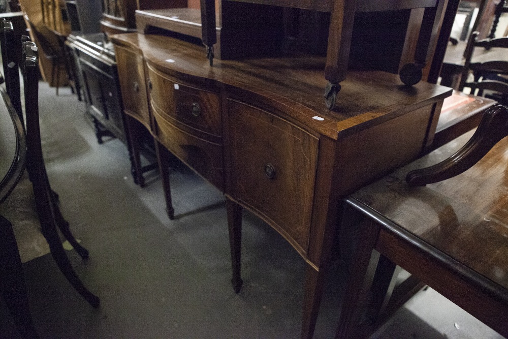 A TWENTIETH CENTURY REPRODUCTION SERPENTINE FRONTED MAHOGANY INLAID SIDEBOARD