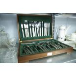 VINERS BARK EFFECT CANTEEN OF CUTLERY FOR EIGHT PERSONS, IN FITTED BOX