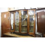 EDWARDIAN MAHOGANY AND INLAY BREAKFRONT DISPLAY CABINET, THE GLAZED DOMED DOORS EXTENDING FRONT